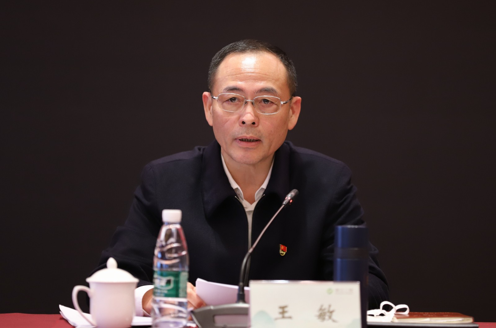 1672794012371705.jpg 省委第十巡視組組長(zhǎng)王敏反饋巡視情況.jpg