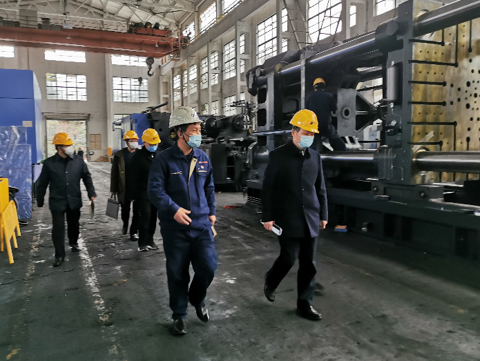 虞岳明調(diào)研指導申達公司抗擊疫情及復工復產(chǎn)兩手抓工作