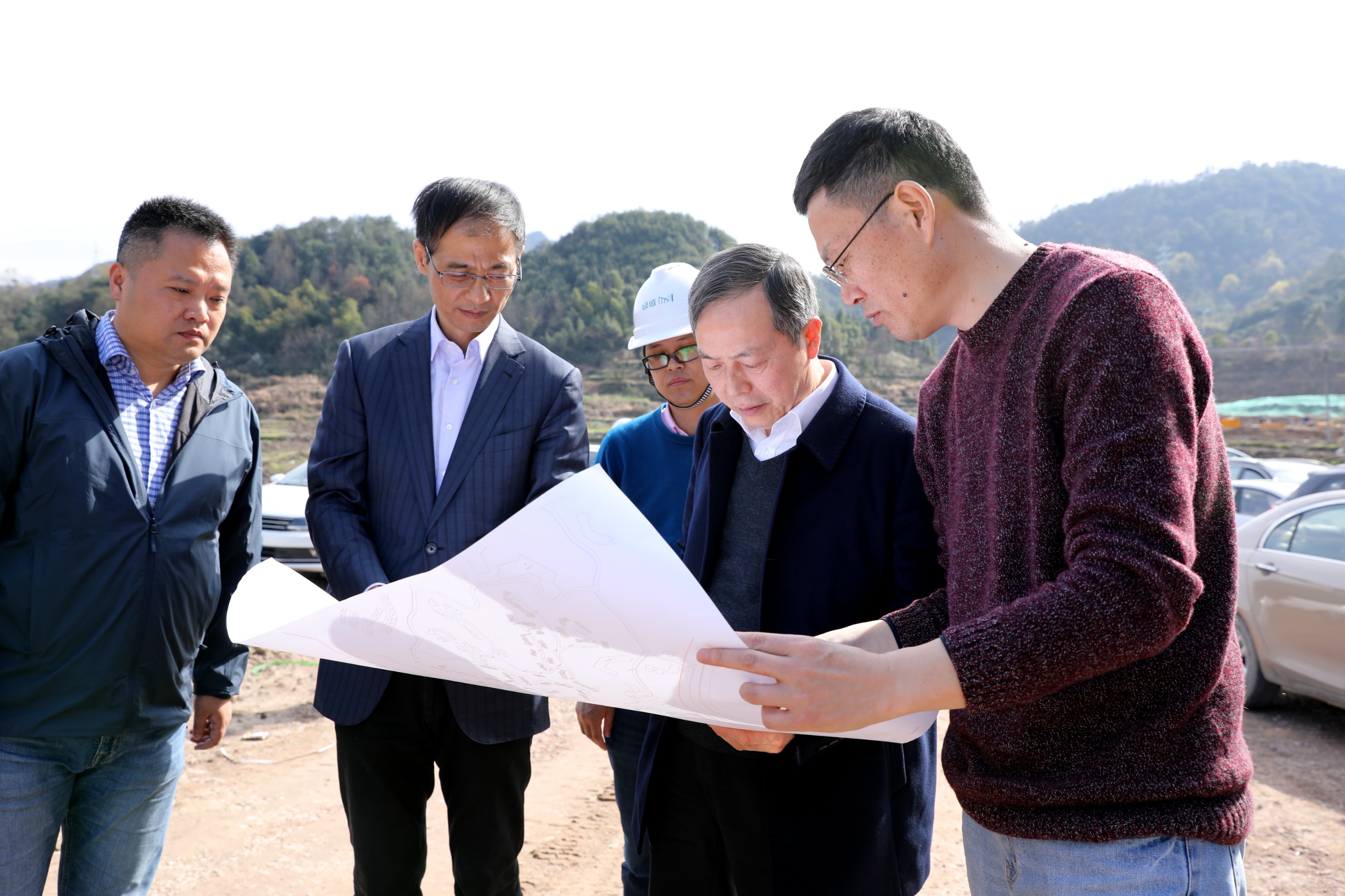 虞岳明在藝創(chuàng)文旅浦江公司調研時強調：力爭將萬年上山文化村項目打造成為國內農(nóng)文旅體養(yǎng)融合的標桿