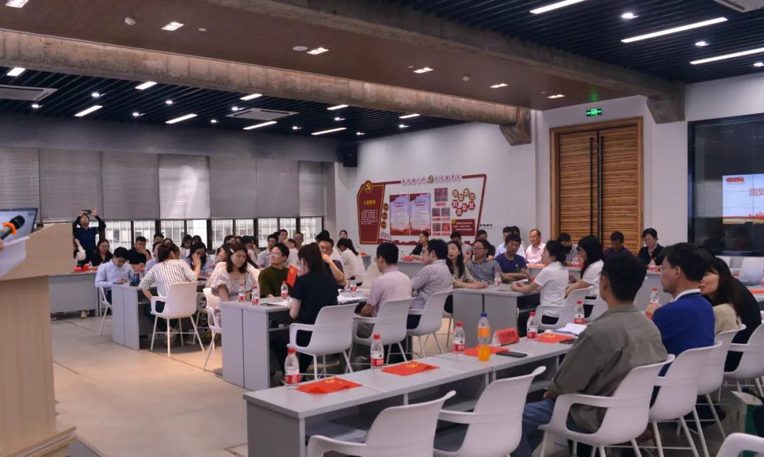 省二輕集團舉辦“學(xué)黨史 開新局”黨史知識競賽