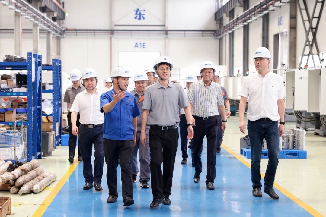 德清縣委副書記、縣長王波赴申達公司調(diào)研