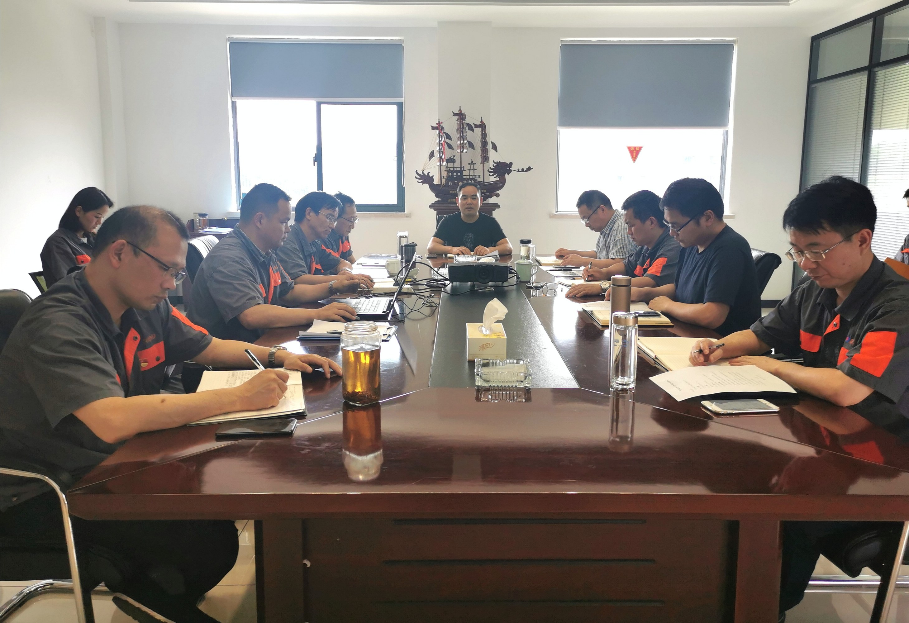 申達公司召開安全生產(chǎn)工作專題會議