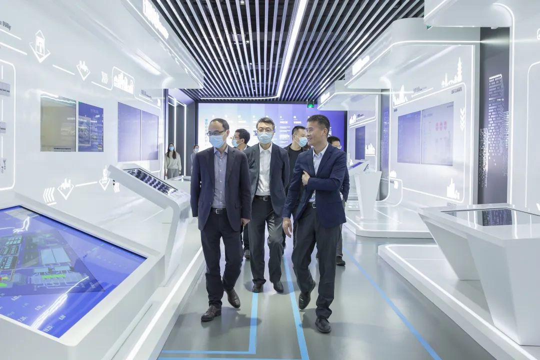 省國資委黨委委員、副主任姜揚劍赴省二輕集團參股中控信息考察指導(dǎo)